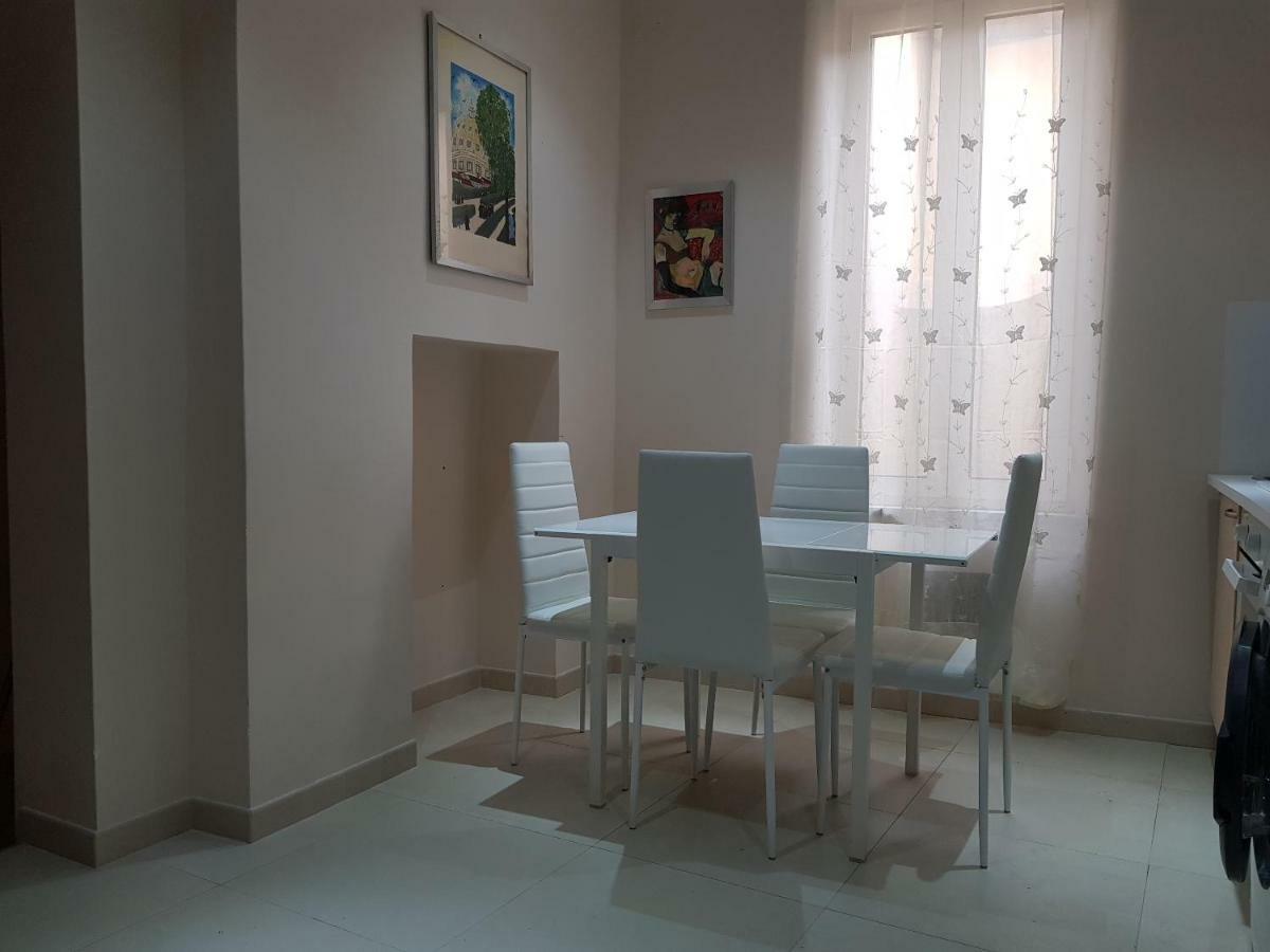 Вилла Napoli Royal Flats Экстерьер фото