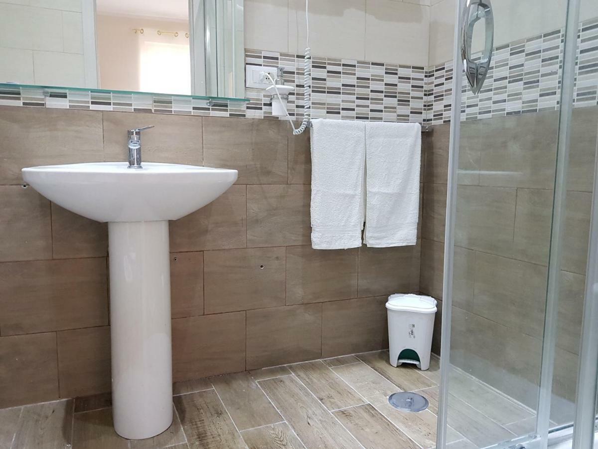 Вилла Napoli Royal Flats Экстерьер фото